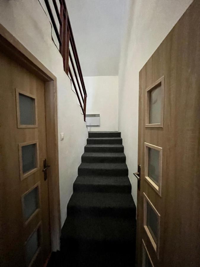 Apartmanovy Dom Adas Prosiek 外观 照片
