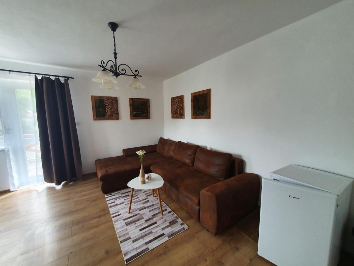 Apartmanovy Dom Adas Prosiek 外观 照片